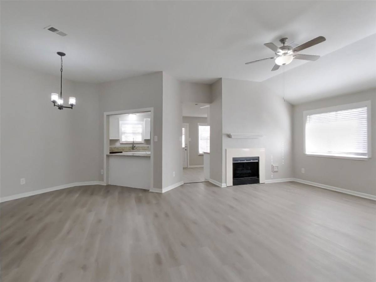 House for rent at 21476 Palace Pines Dr, Kingwood, TX 77339