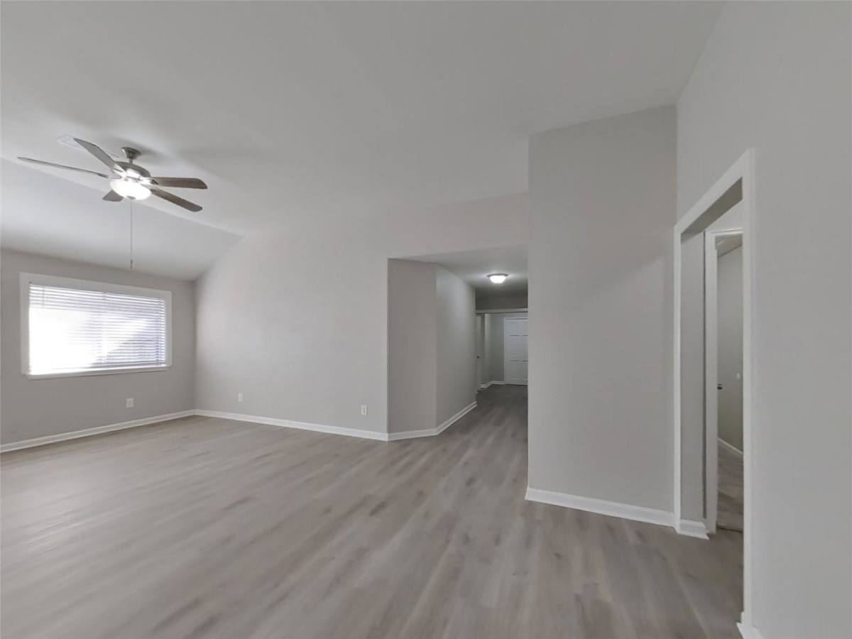 House for rent at 21476 Palace Pines Dr, Kingwood, TX 77339