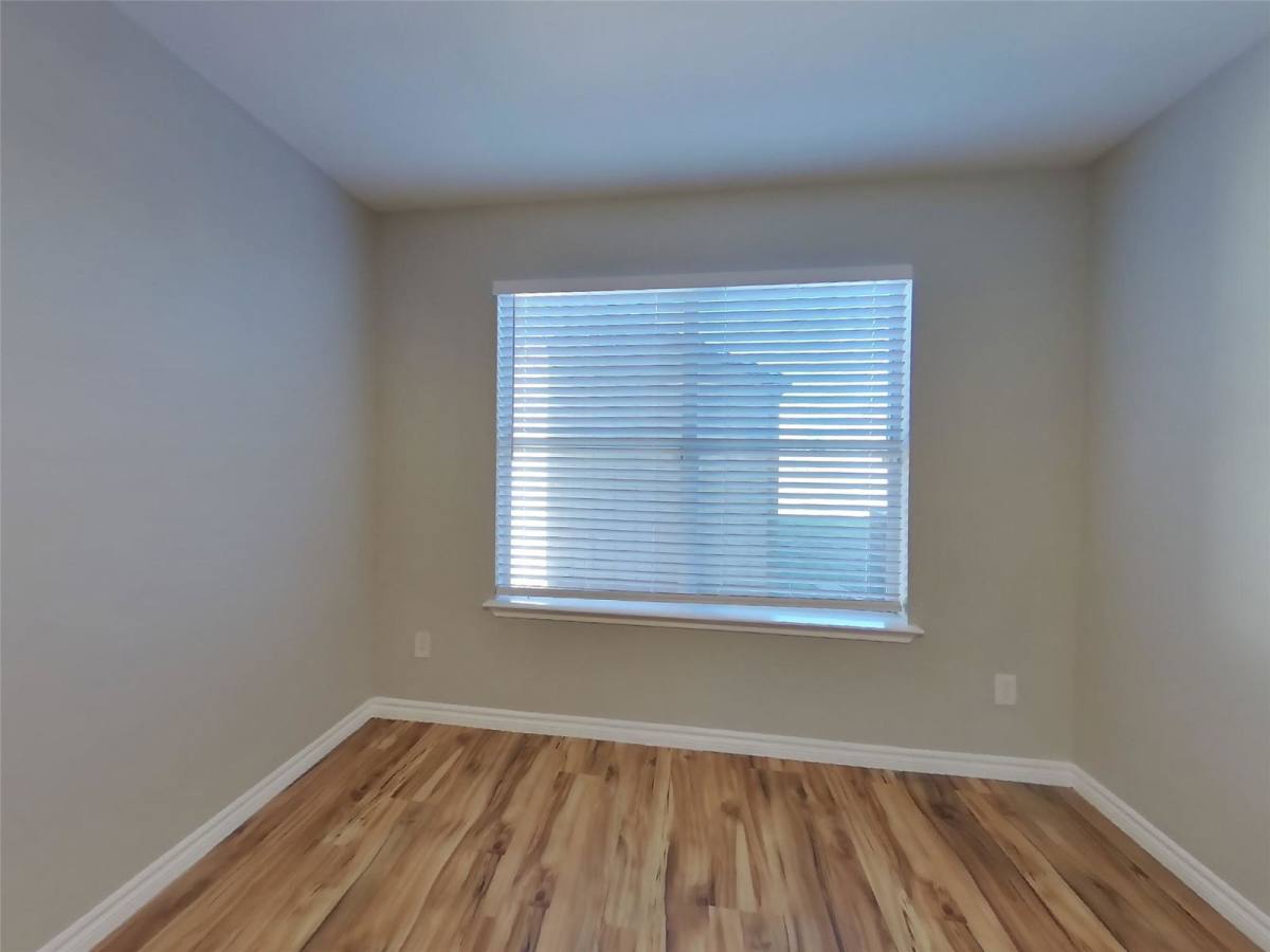 House for rent at 1910 Flycaster Dr, Spring, TX 77388