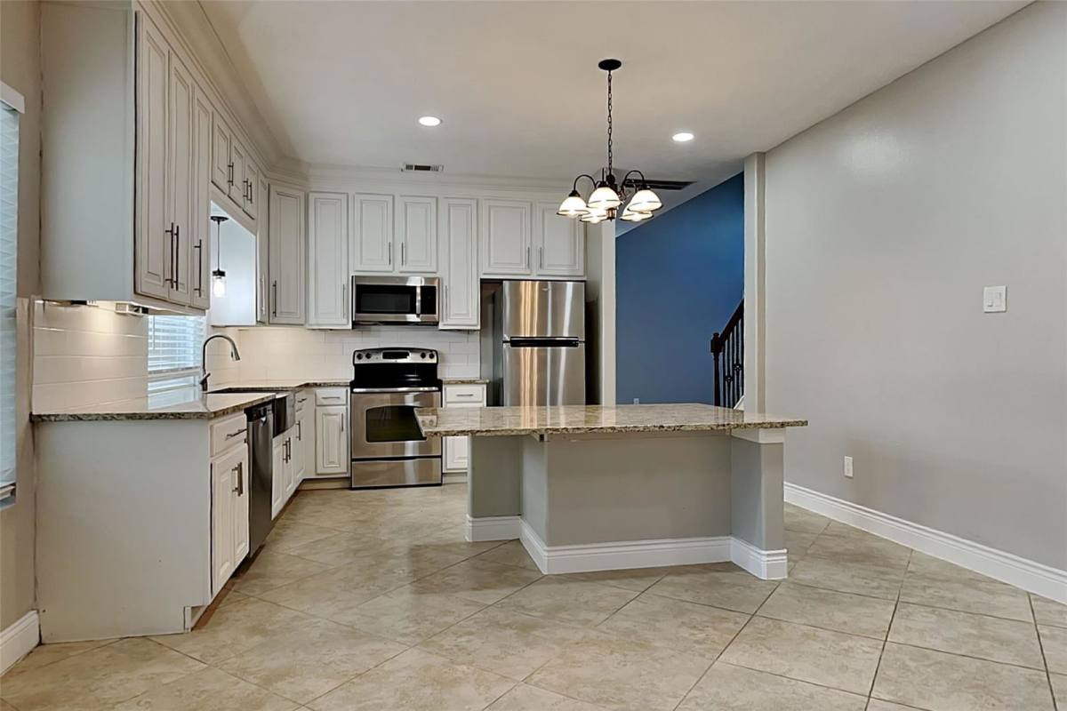 House for rent at 1406 Chesterpoint Dr, Spring, TX 77386