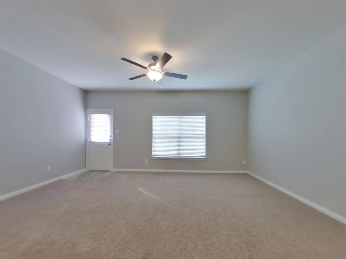 House for rent at 23112 Shakespeare Dr, Magnolia, TX 77355