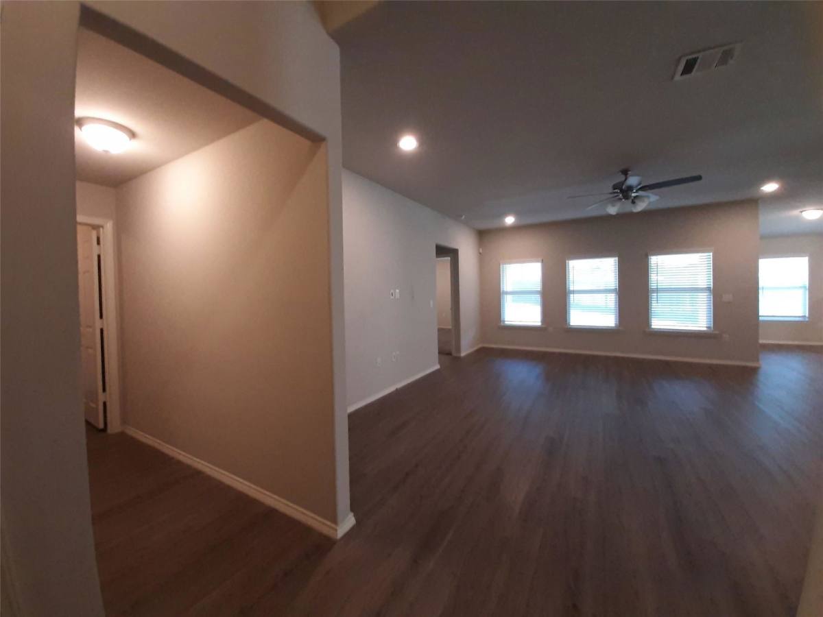 House for rent at 221 Stalwart Hill Trail, Magnolia, TX 77354