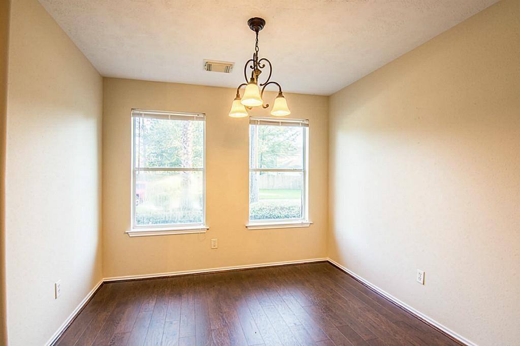 House for rent at 87 Hockenberry Place, Conroe, TX 77385