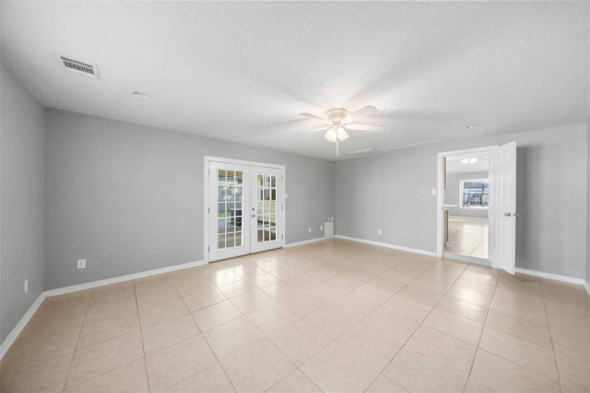 House for rent at 22906 Black Willow Dr, Tomball, TX 77375