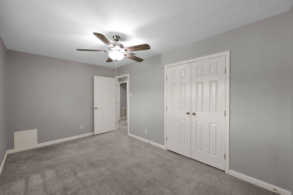 House for rent at 8226 Autumn Willow Dr, Tomball, TX 77375