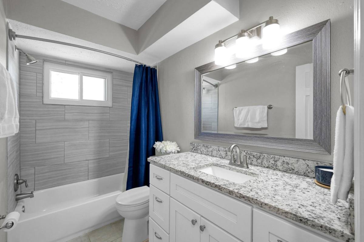 House for rent at 8226 Autumn Willow Dr, Tomball, TX 77375