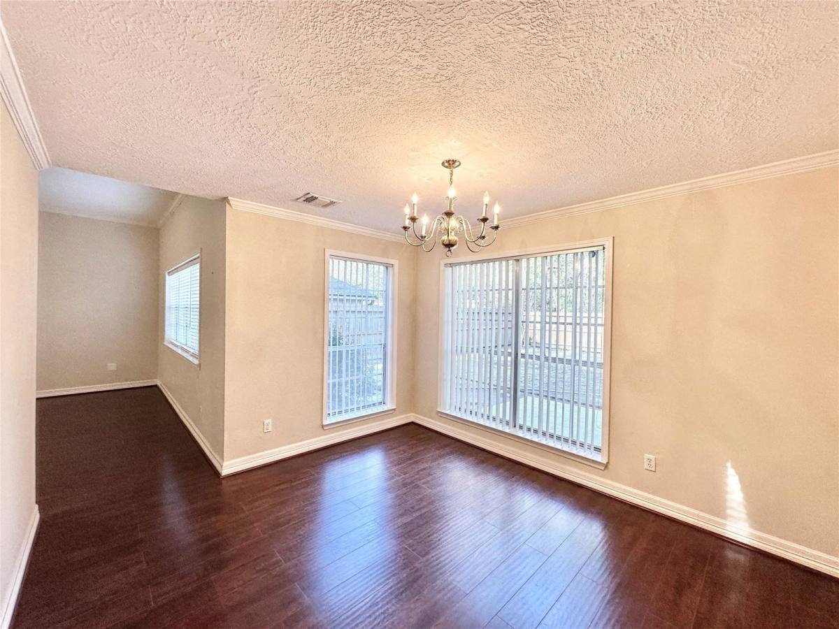 House for rent at 65 Hickory Oak Dr, Spring, TX 77381