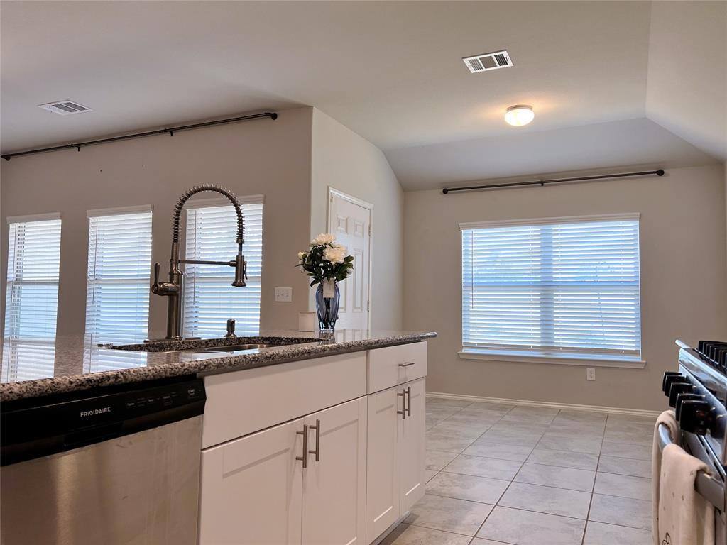 126 Courageous Side Way, Magnolia, TX 77354 - House For Rent - Image 5