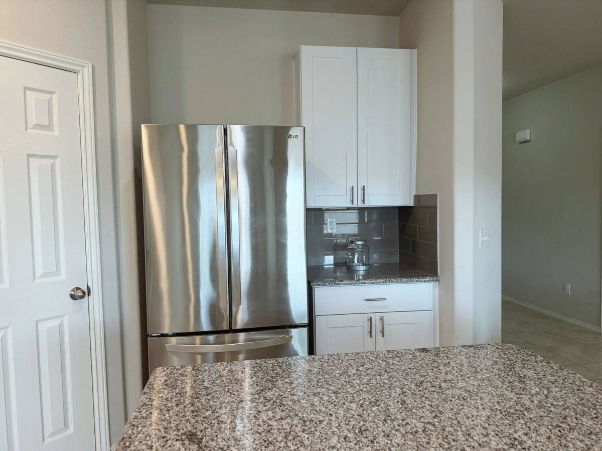 126 Courageous Side Way, Magnolia, TX 77354 - House For Rent - Image 6