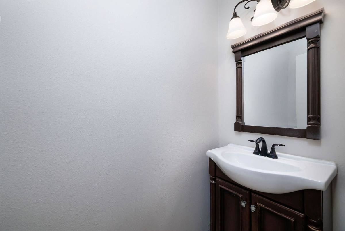 House for rent at 1 Ground Brier Court, Spring, TX 77381