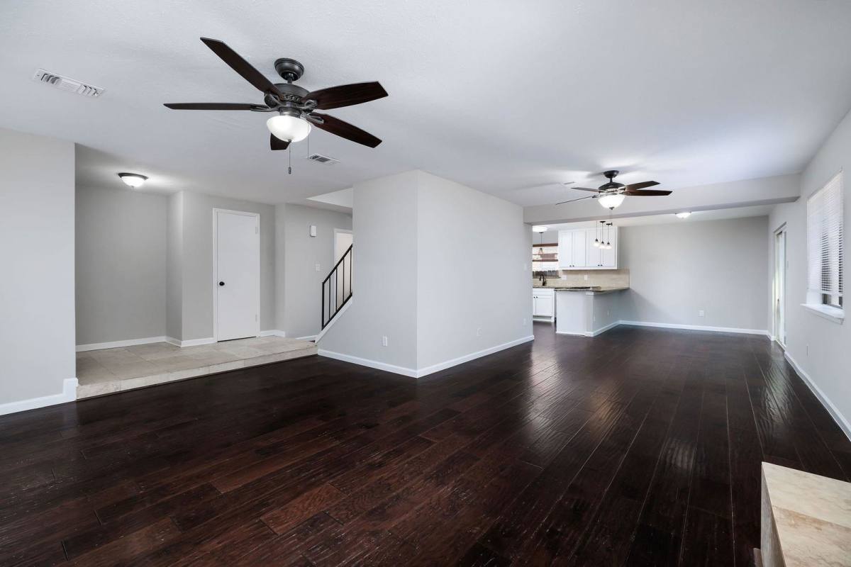 House for rent at 1 Ground Brier Court, Spring, TX 77381