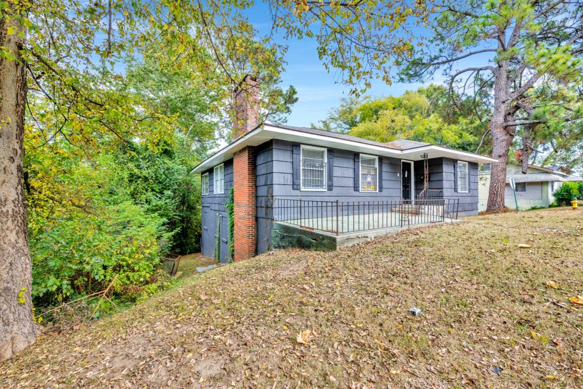 House for rent at 4300 8th Ave, Birmingham, AL 35224