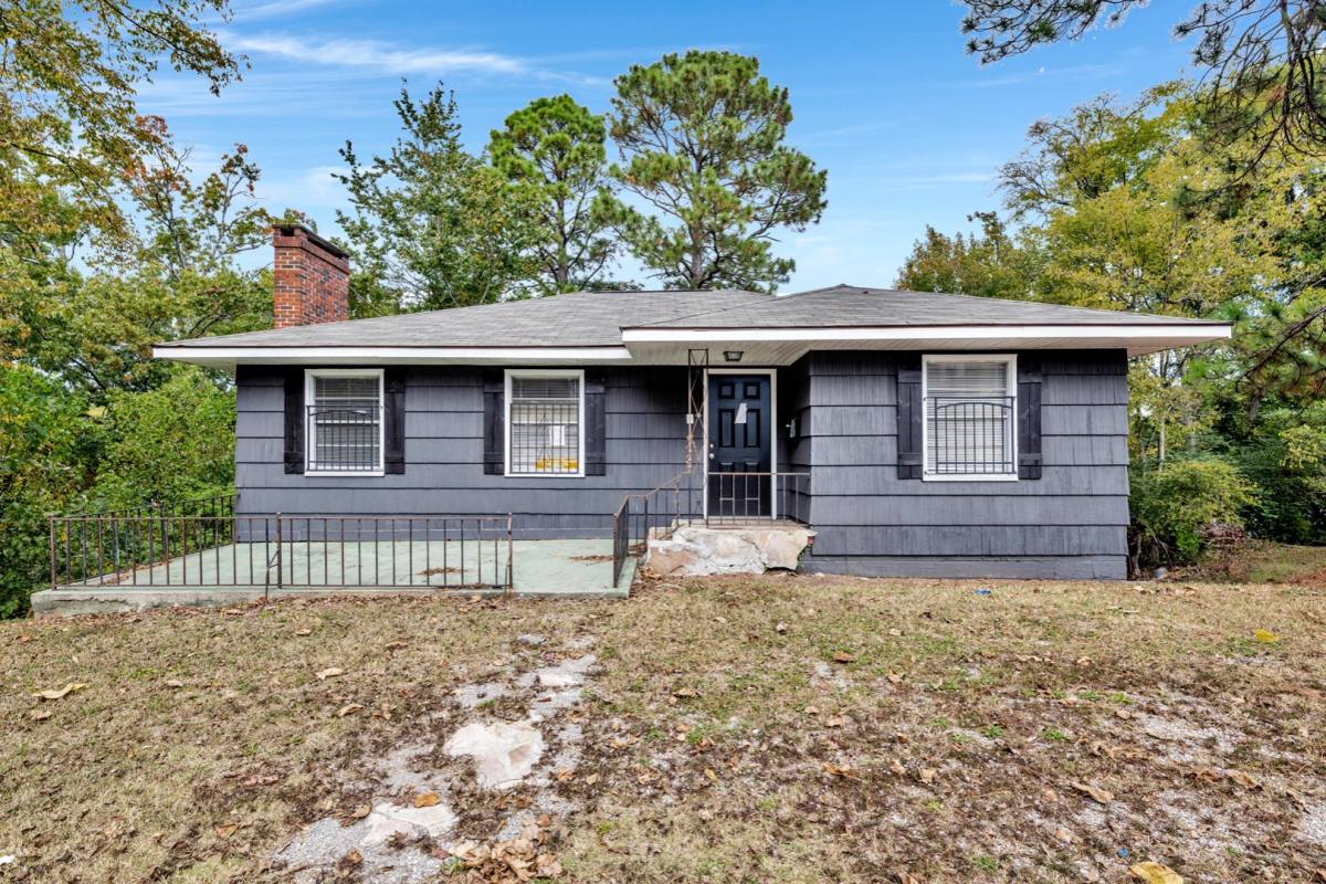 House for rent at 4300 8th Ave, Birmingham, AL 35224