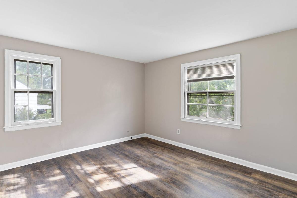 House for rent at 1114 Roslyn Ave, Akron, OH 44320