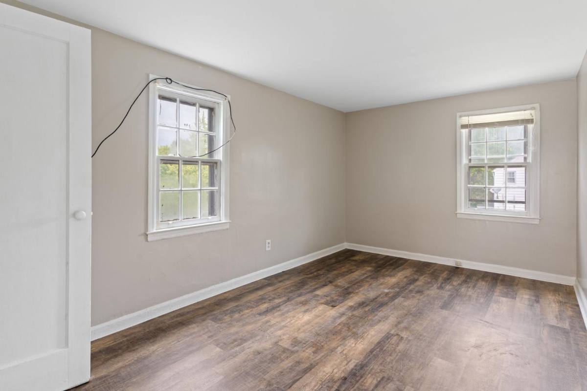 House for rent at 1114 Roslyn Ave, Akron, OH 44320