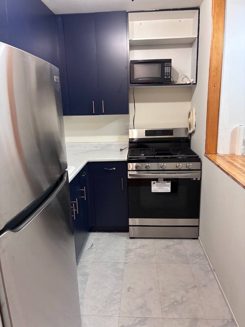 Apartment for rent at 2222 E Belleview Place #106, Milwaukee, WI 53211