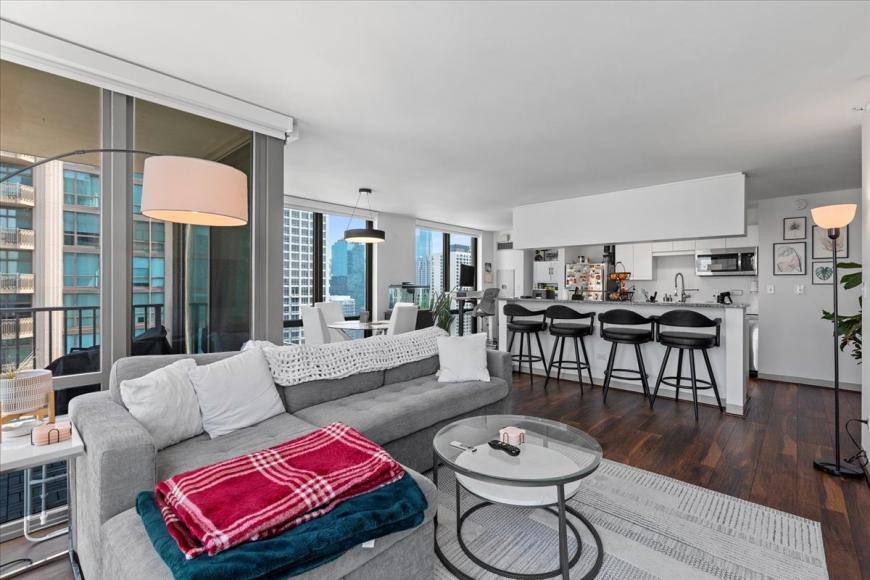 Condo for rent at 2 E Erie St #3612, Chicago, IL 60611