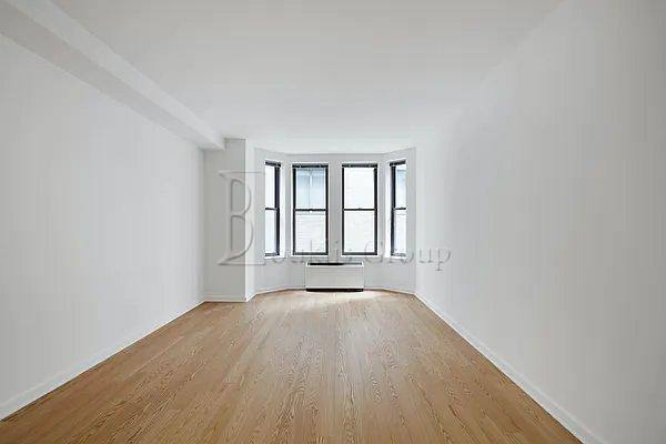 Apartment for rent at 37 Wall St #6G, New York, NY 10005