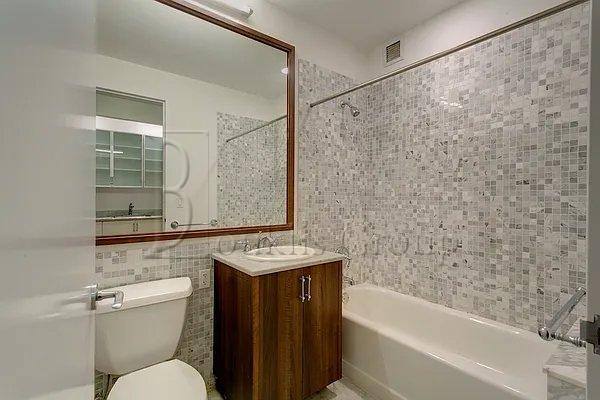 37 Wall St #2Q, New York, NY 10005 - Apartment for Rent - Image 3