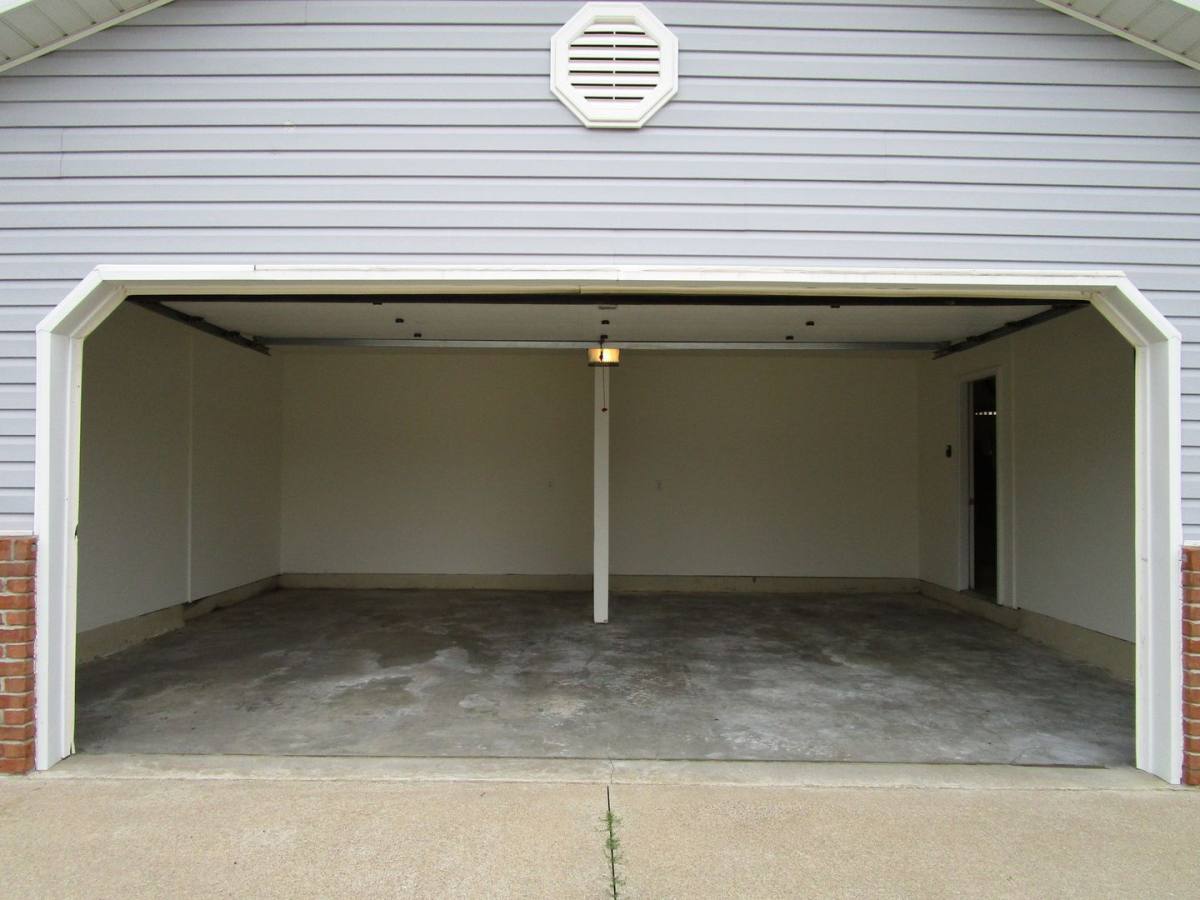 Apartment for rent at 5004-5006 Betty Jean Way, Columbia, MO 65203