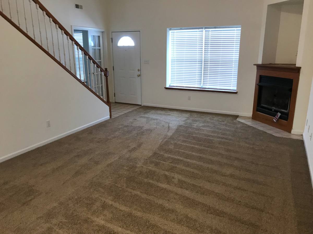 Townhouse for rent at 1704-1706 Juniper Dr, Columbia, MO 65201