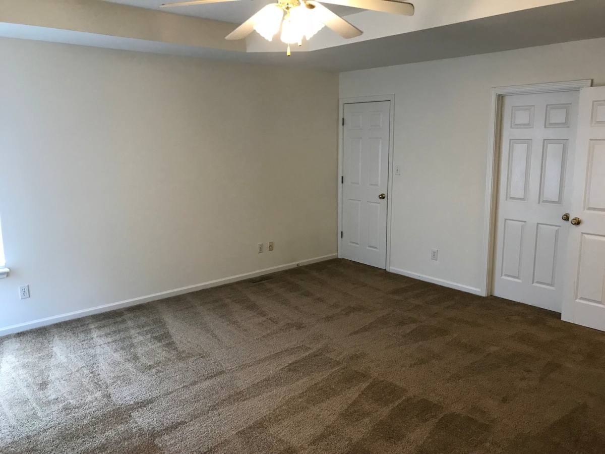 Townhouse for rent at 1704-1706 Juniper Dr, Columbia, MO 65201