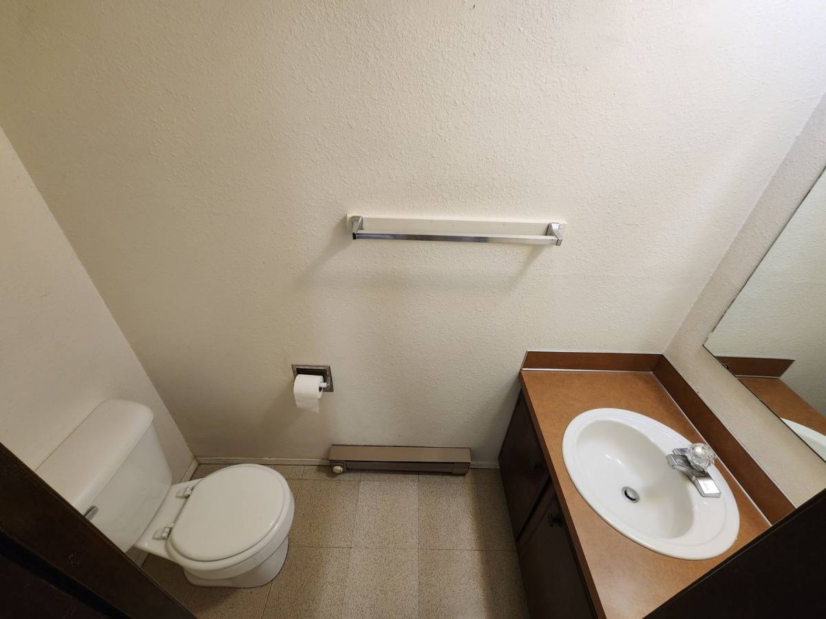 Apartment for rent at 1900 Alabama St, Bellingham, WA 98229