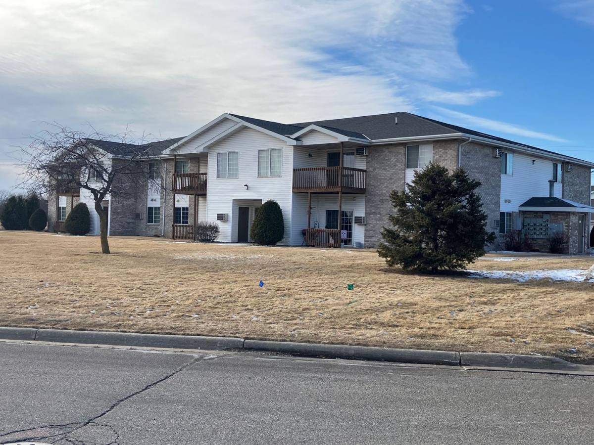 Apartment for rent at 1251-1275 Christopher Dr, Neenah, WI 54956