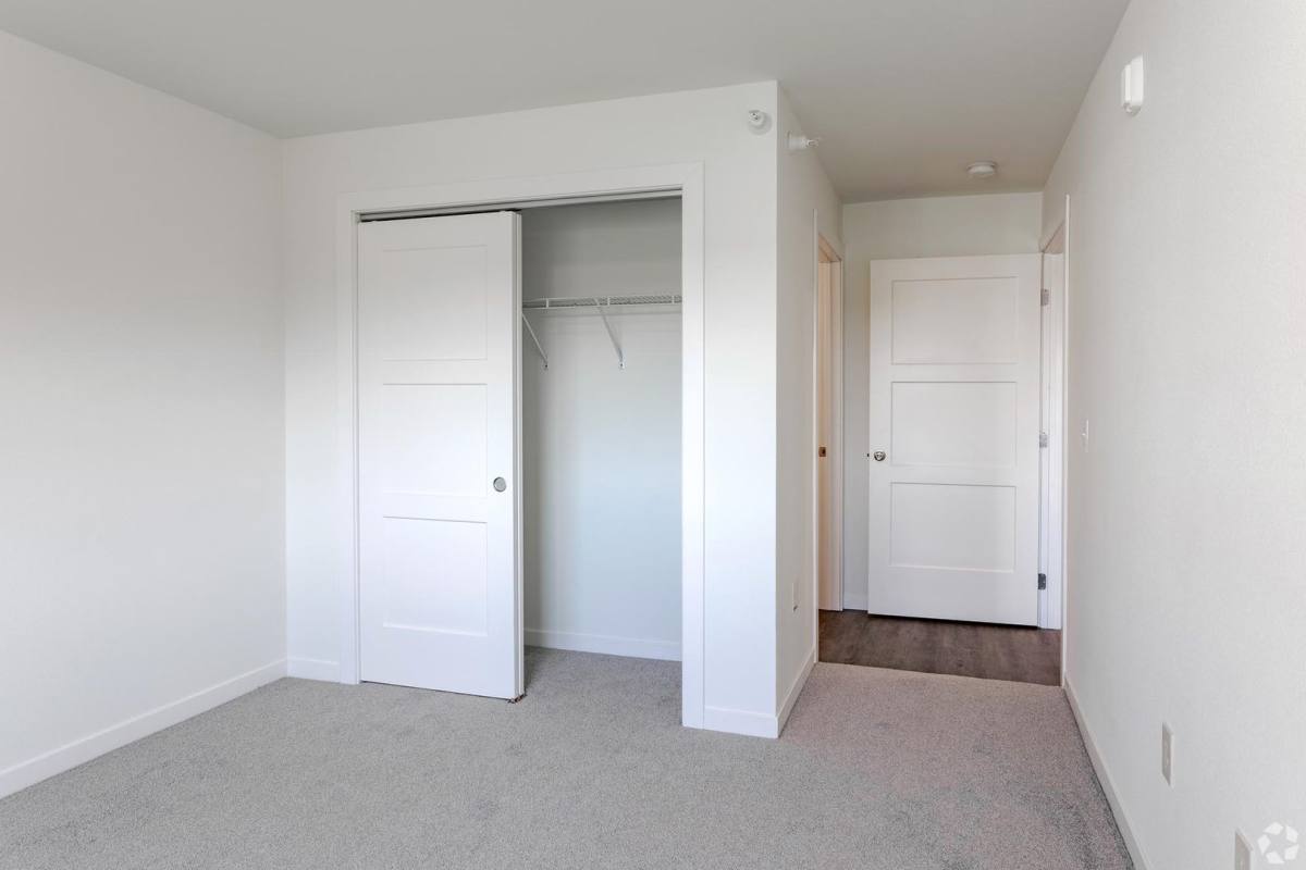 Apartment for rent at 301 24th Ave SE, Willmar, MN 56201