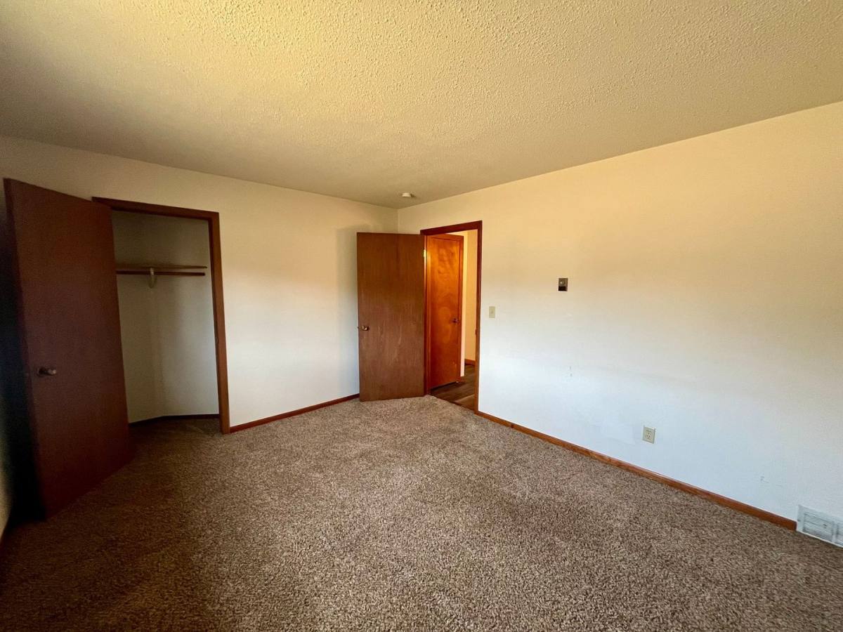 Apartment for rent at 149517 - 149515 Wineberry Lane, Wausau, WI 54401