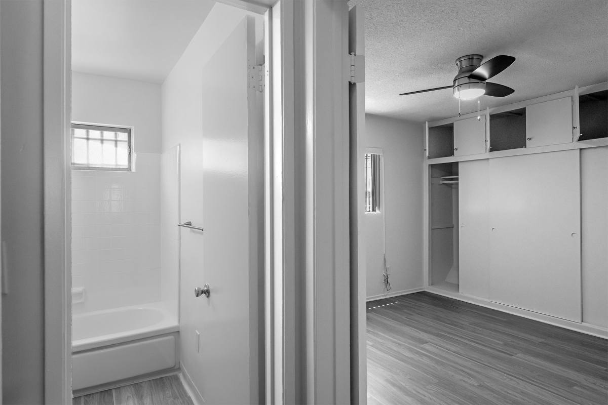 Apartment for rent at 1268 Mariposa St, Glendale, CA 91205