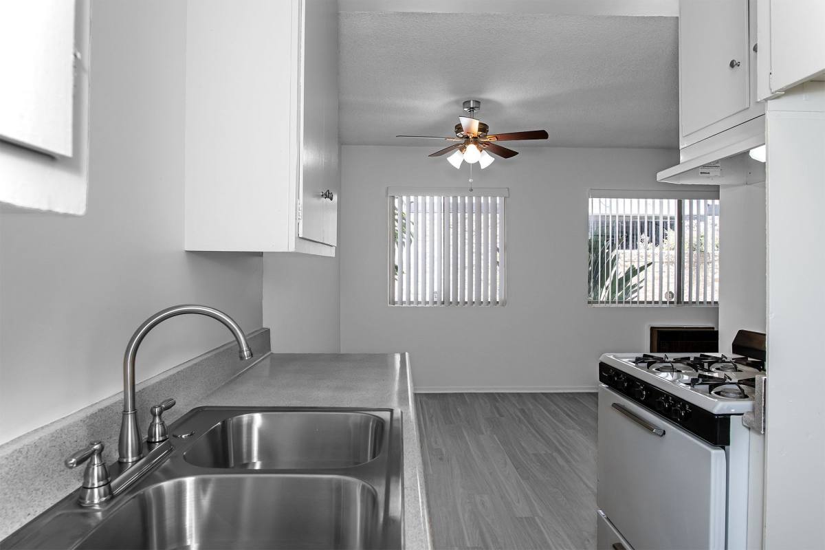 Apartment for rent at 1268 Mariposa St, Glendale, CA 91205