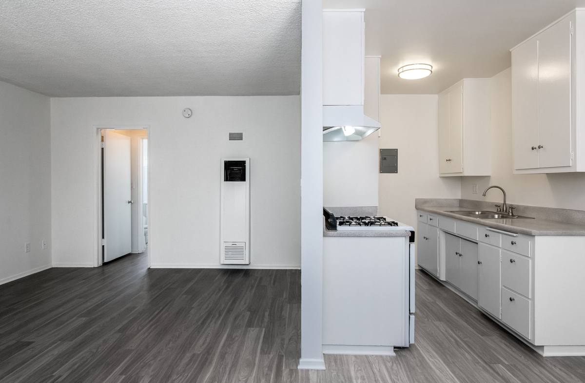 Apartment for rent at 1268 Mariposa St, Glendale, CA 91205