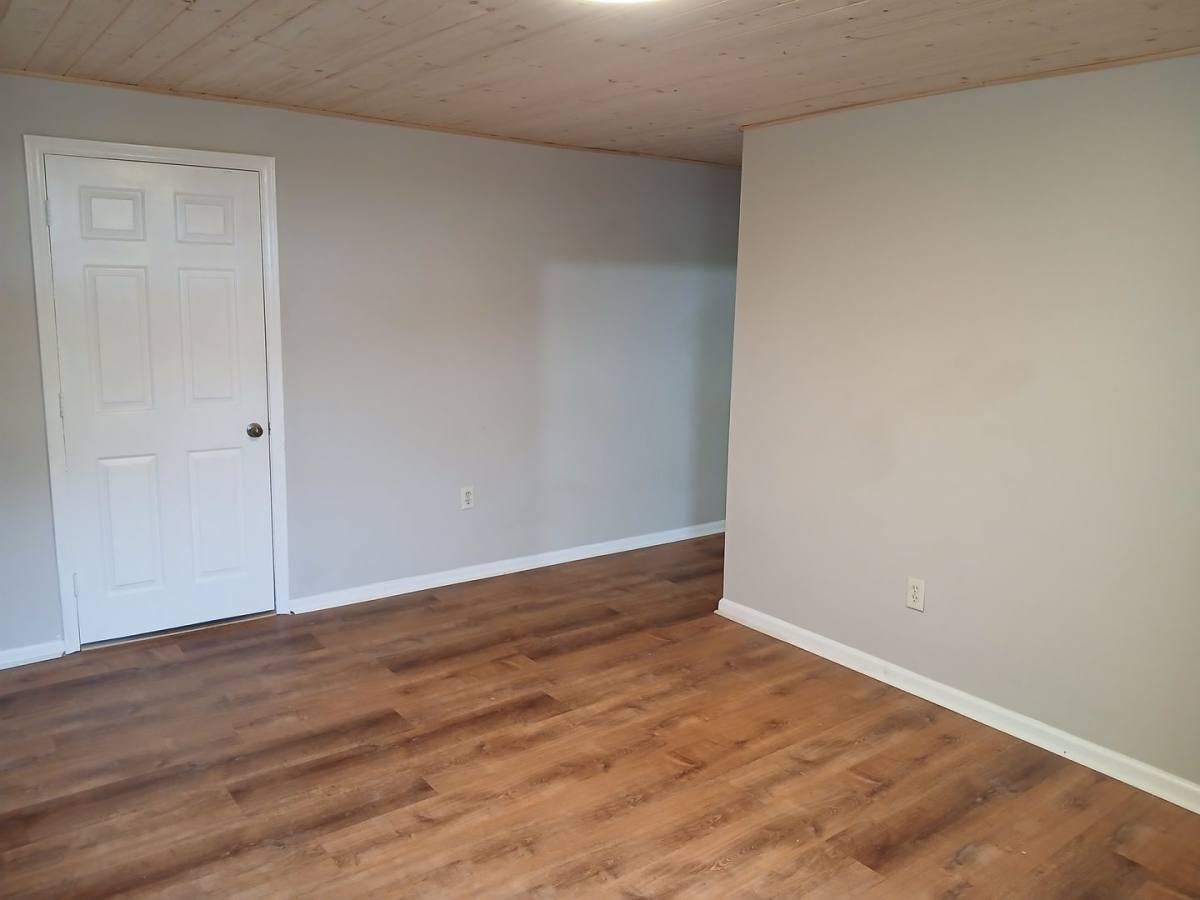 Apartment for rent at 2000 Netherland Inn Rd, Kingsport, TN 37660