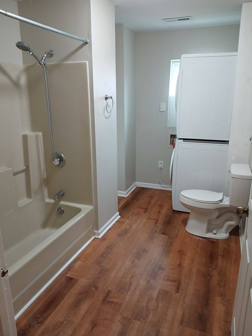 Apartment for rent at 2000 Netherland Inn Rd, Kingsport, TN 37660