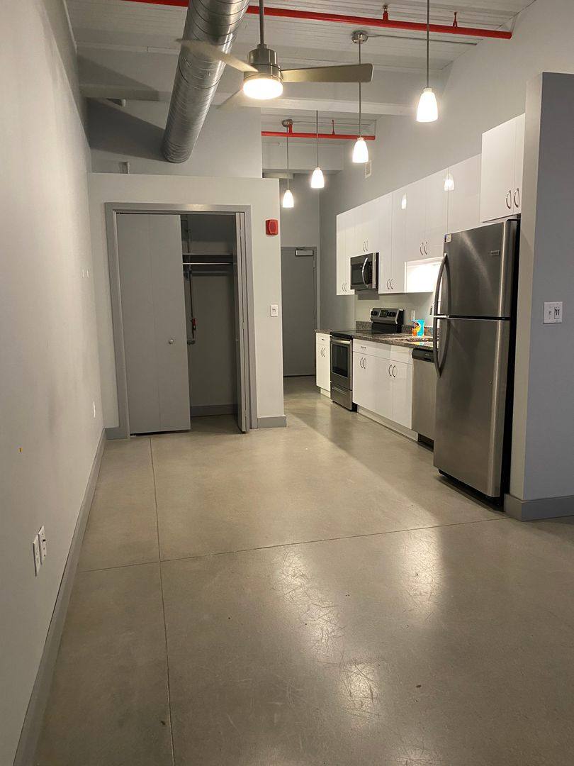 Apartment for rent at 55 Wamsutta St, New Bedford, MA 02740