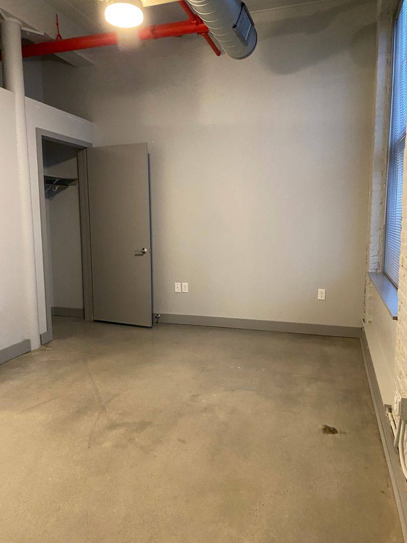 Apartment for rent at 55 Wamsutta St, New Bedford, MA 02740