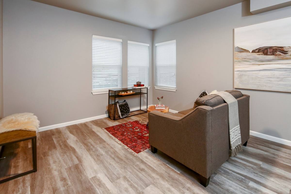 Apartment for rent at 110 S Ashley St, Bellingham, WA 98229