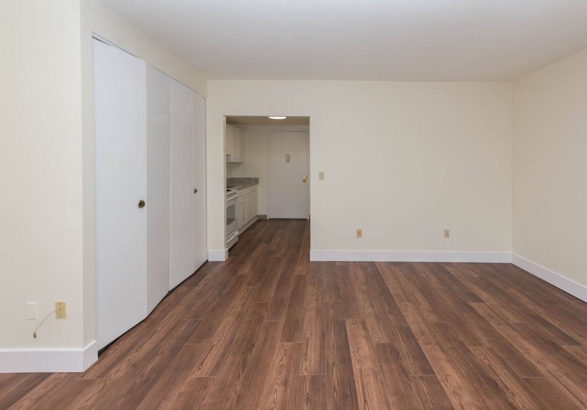 Apartment for rent at 1199 Whitney Ave, Hamden, CT 06517