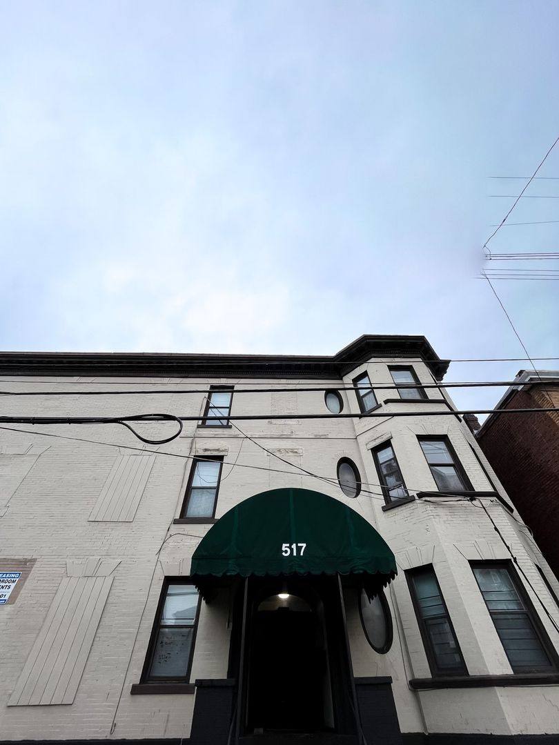 Apartment for rent at 517 Semple St, Pittsburgh, PA 15213