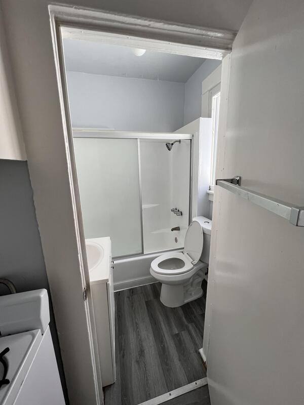 Apartment for rent at 14 Wavecrest Ave #9, Venice, CA 90291