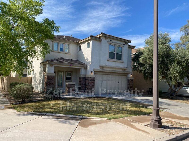 House for rent at 4171 E Gail Dr, Gilbert, AZ 85296