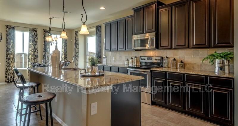 House for rent at 917 Swan Ridge Dr, Sherman, TX 75092