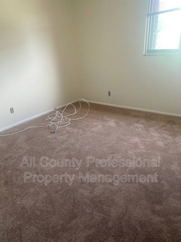 Townhouse for rent at 5922 Thomas St, Hollywood, FL 33021