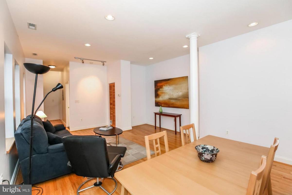 Condo for rent at 1427 Chapin St NW, Washington, DC 20009