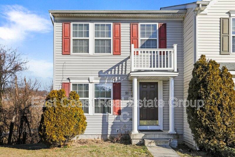 Townhouse for rent at 91 Grindstone Dr, Hedgesville, WV 25427
