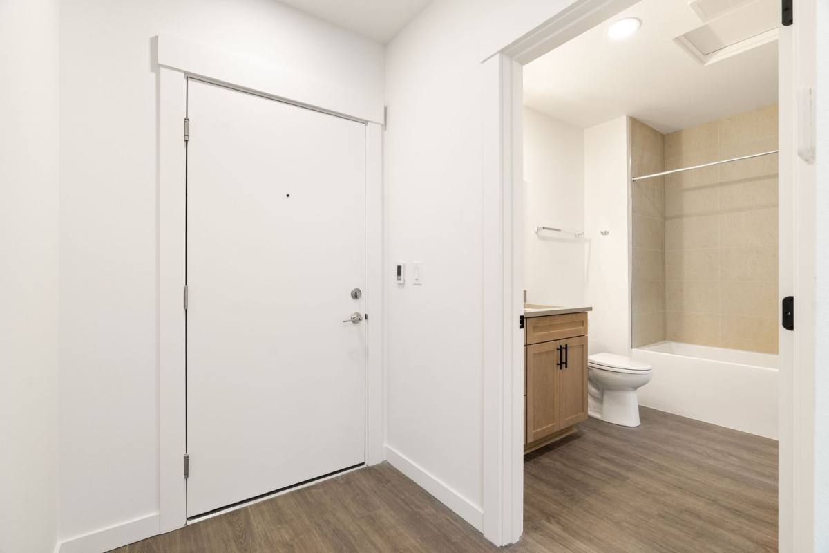 Apartment for rent at 2508 SE 32nd Ave, Portland, OR 97202