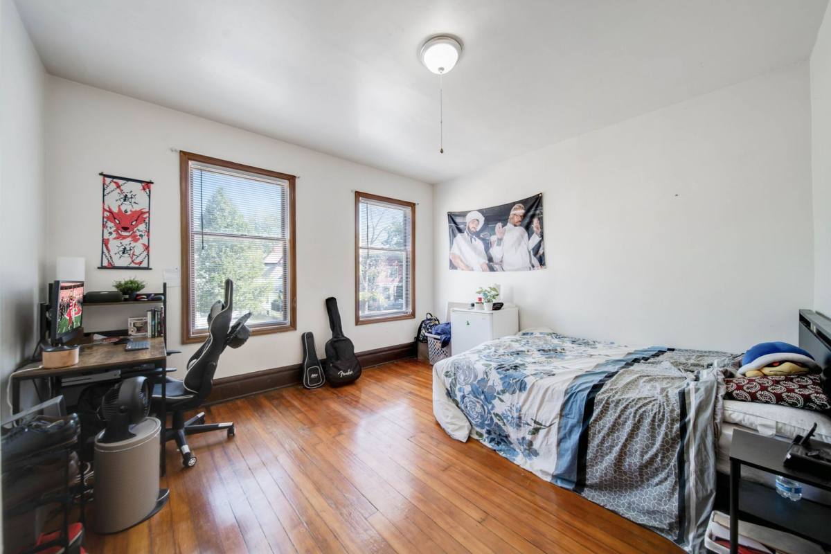 Townhouse for rent at 73 E Maynard Ave, Columbus, OH 43202