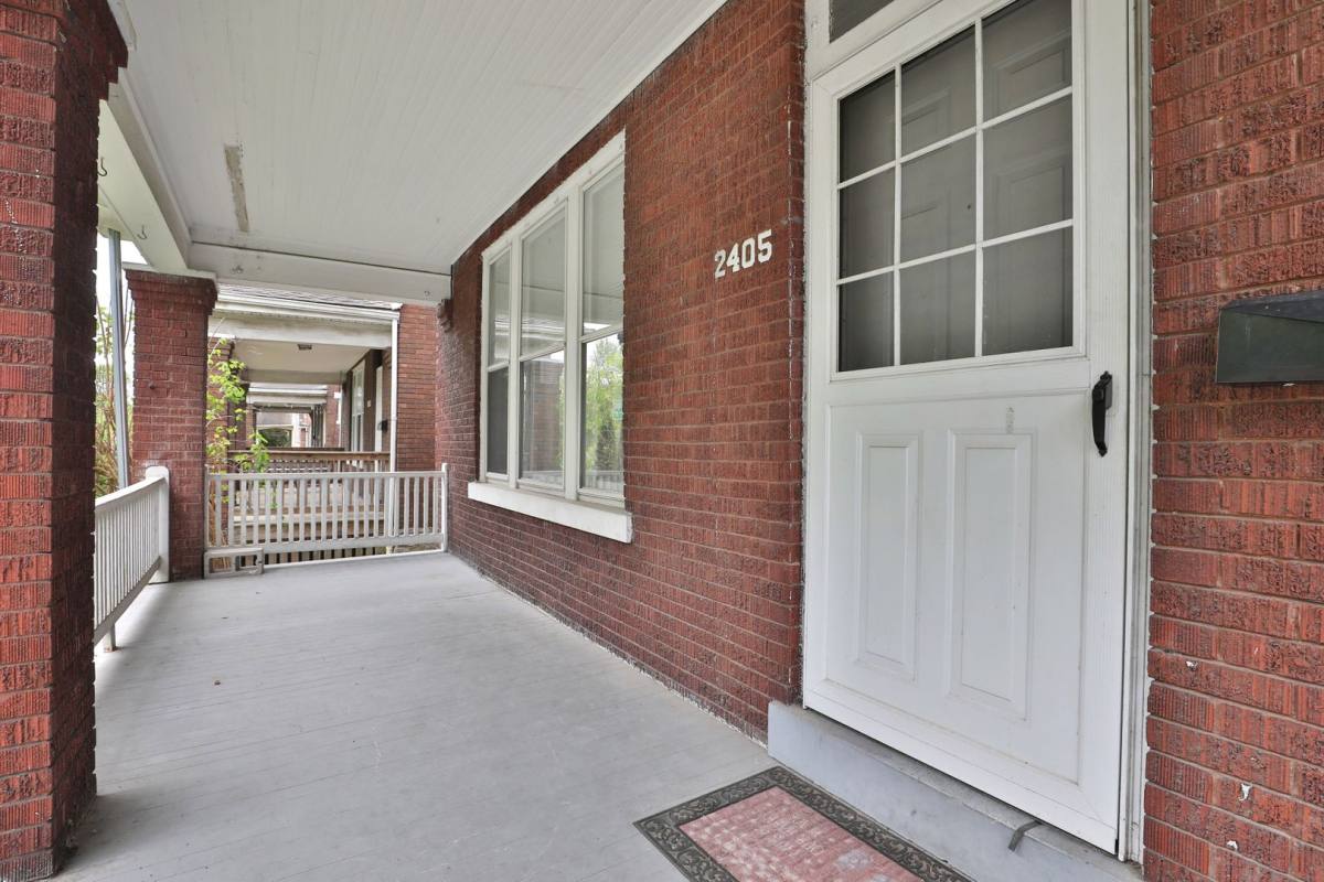 House for rent at 2405 Summit St, Columbus, OH 43202