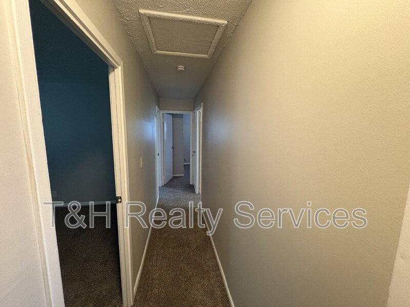 House for rent at 3644 Celtic Dr, Indianapolis, IN 46235